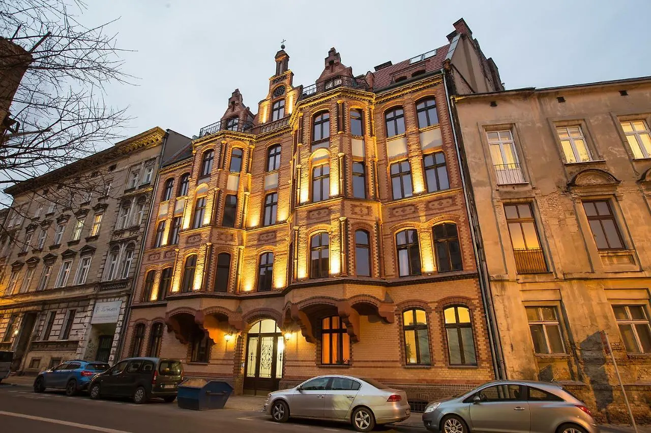 Living Apartments Poznan 0*,