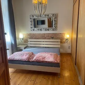 Apartamento Apartament Kwiatowa, Poznan